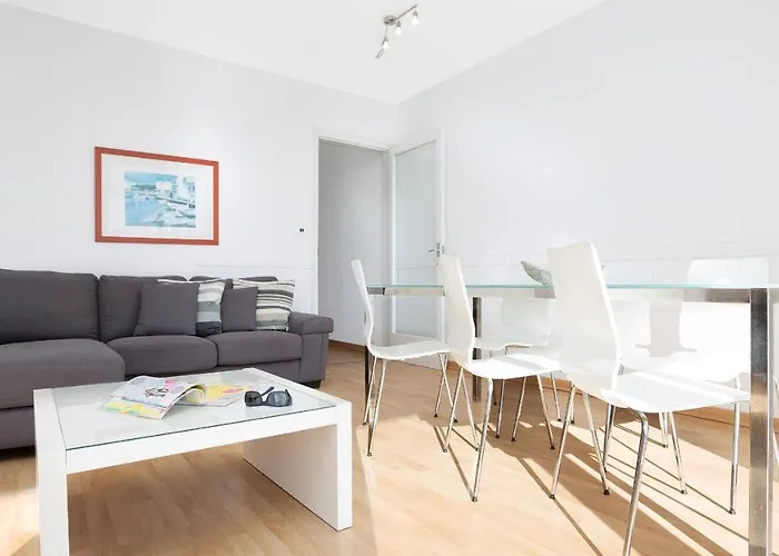 1 Mars 1 - Appartement *